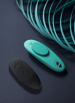 Sexleketøy for henne - We-Vibe Moxie+ turkis trusevibrator - bilde 4