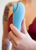 Sexleketøy for henne - FemmeGasm klitorisstimulator lyseblå - bilde 6
